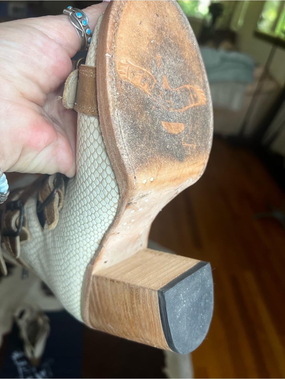 Freebird by Steven White Snake Sandal Gladiator Style Size 8 - Picture 14 of 15